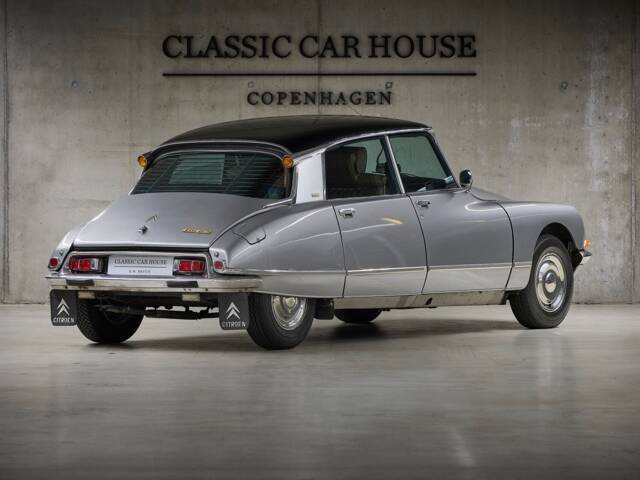 Citroën DS 23 Pallas
