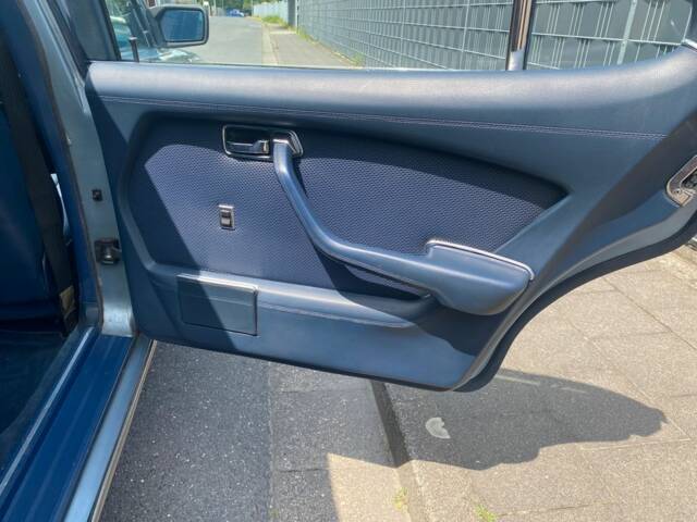 Mercedes-Benz 450 SEL 6,9