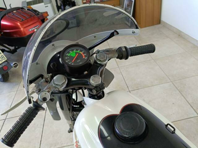 Moto Morini Corsaro 125