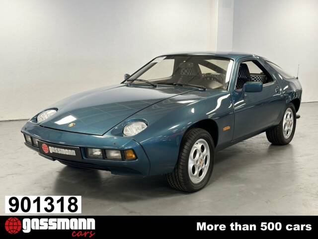 Porsche 928