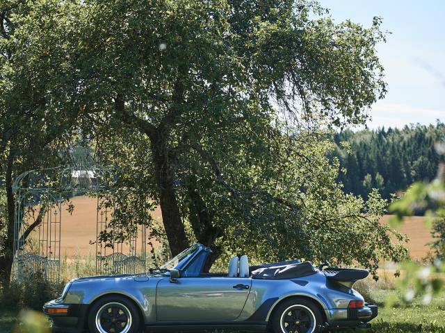 Porsche 911 Turbo 3.3