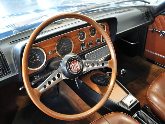 FIAT 124 Sport Coupe