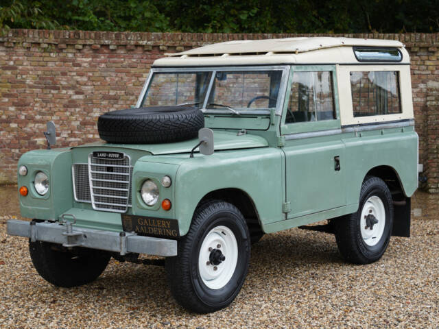 Bild 1/50 von Land Rover 88 (1973)