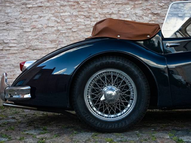 Jaguar XK 140 DHC