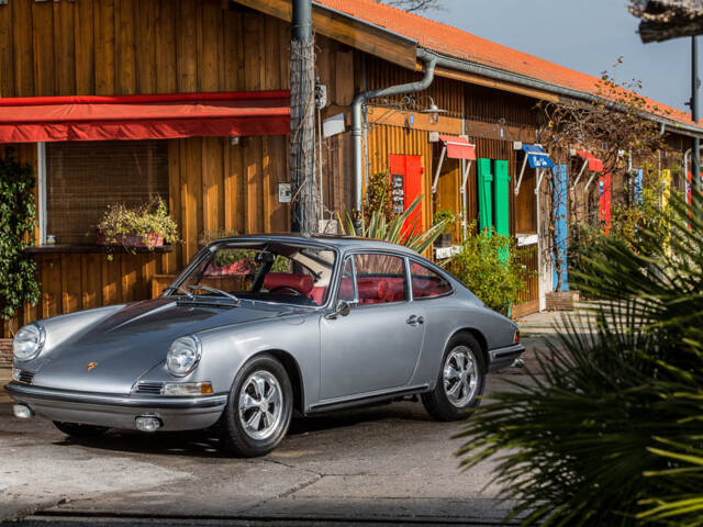Immagine 1/7 di Porsche 911 2.0 S (1966)