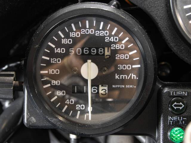 Honda VFR 750R RC 30