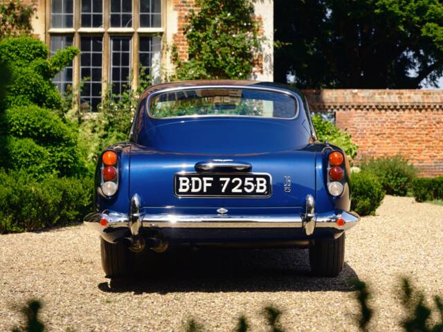Aston Martin DB 5