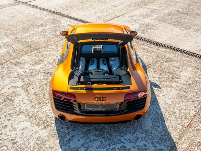 Audi R8 V10