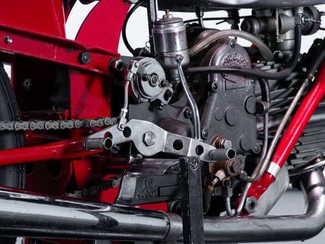 Moto Guzzi Gambalunga 500 Replica