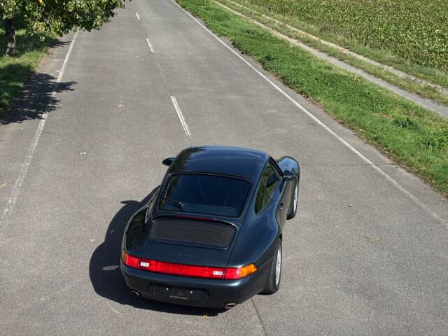 Porsche 911 Carrera