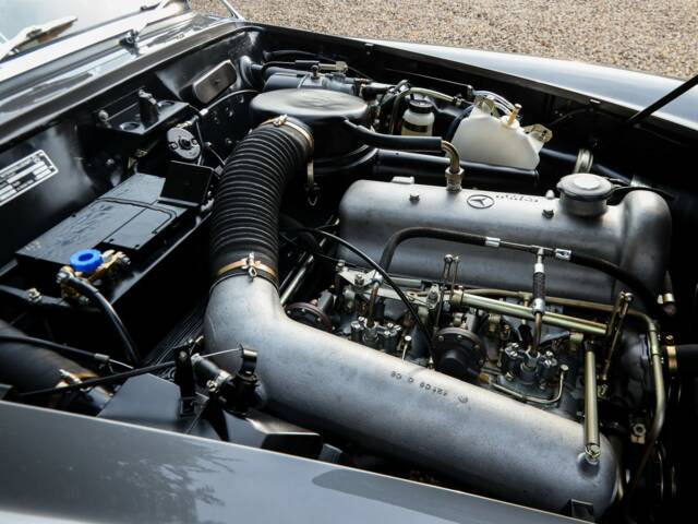 Mercedes-Benz 190 SL