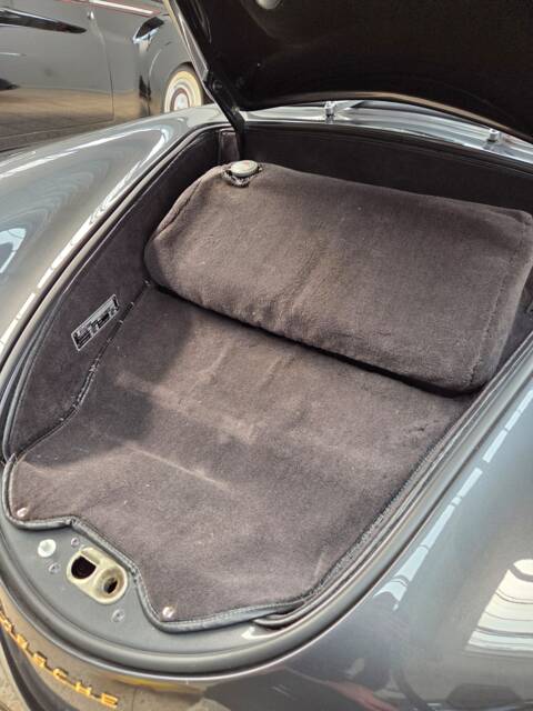 Porsche 356 Carrera Speedster Tribute