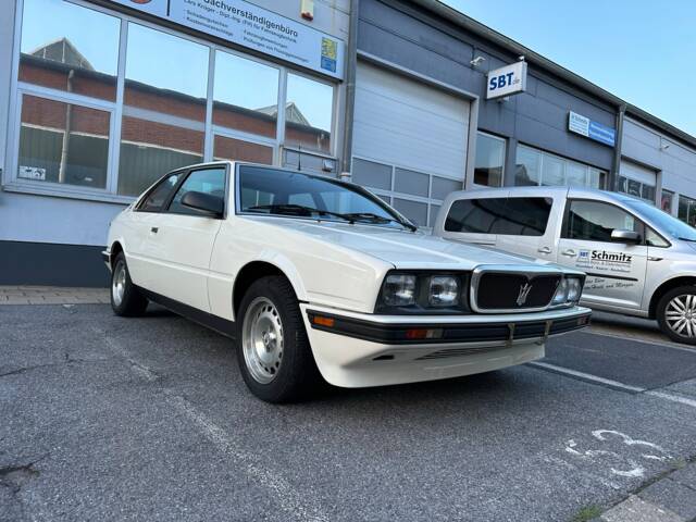 Immagine 1/4 di Maserati 222 (1989)