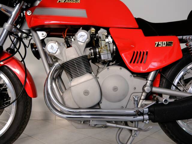 MV Agusta 750 S America