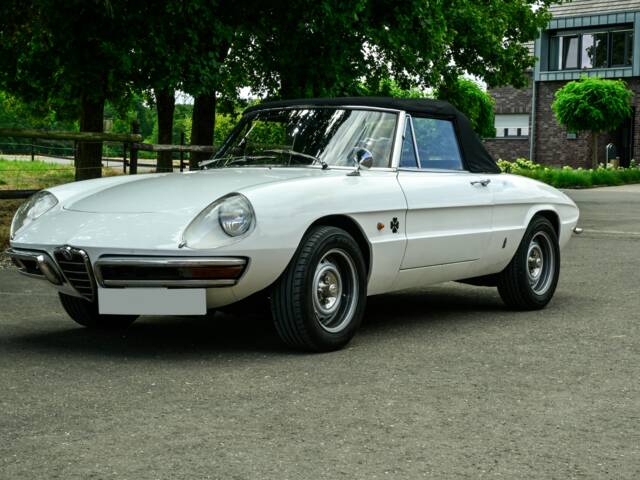 Alfa Romeo 1750 Spider Veloce