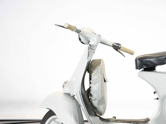Piaggio Vespa 125