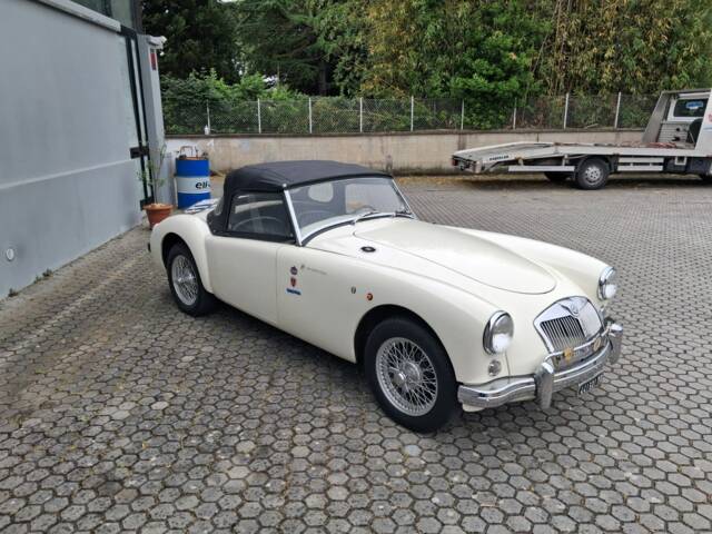 MG MGA 1500