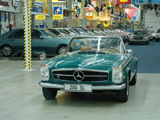Mercedes-Benz 280 SL