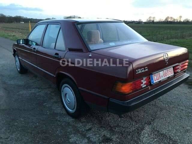 Mercedes-Benz 190 D