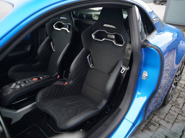 Alpine A 110