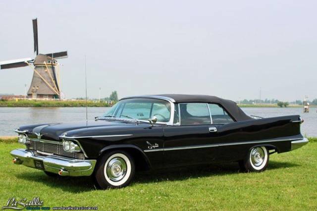 Afbeelding 1/22 van Imperial Crown Convertible (1958)