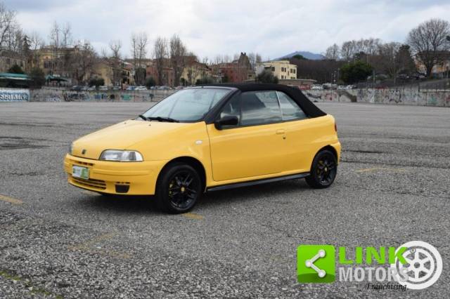 Image 1/10 de FIAT Punto 85 16V (1999)