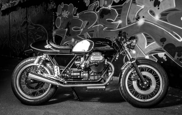 Image 1/45 of Moto Guzzi DUMMY (1976)