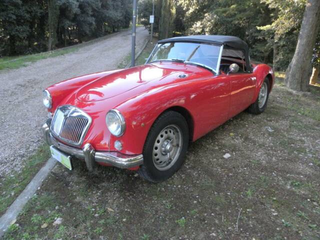 Image 1/18 of MG MGA Twin Cam (1959)