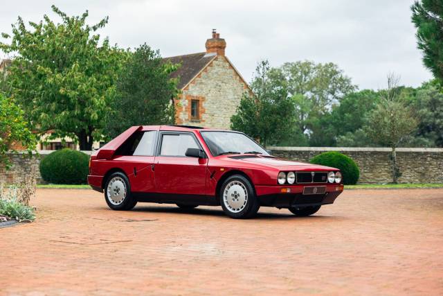 Bild 1/40 von Lancia Delta S4 Stradale (1986)