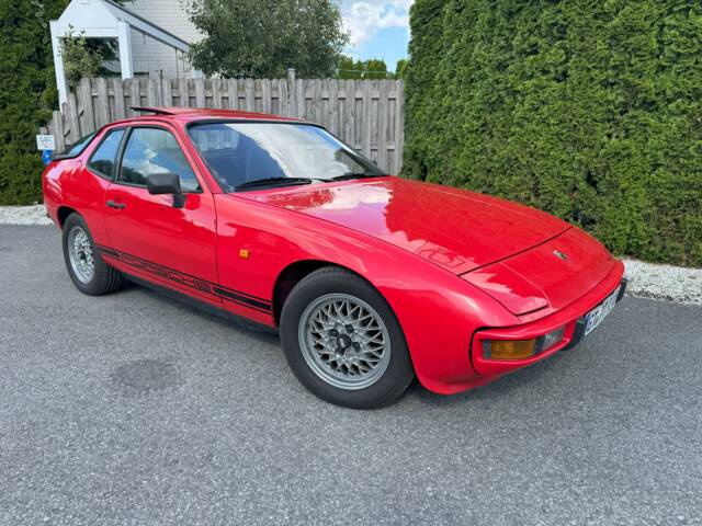 Bild 1/10 von Porsche 924 (1983)