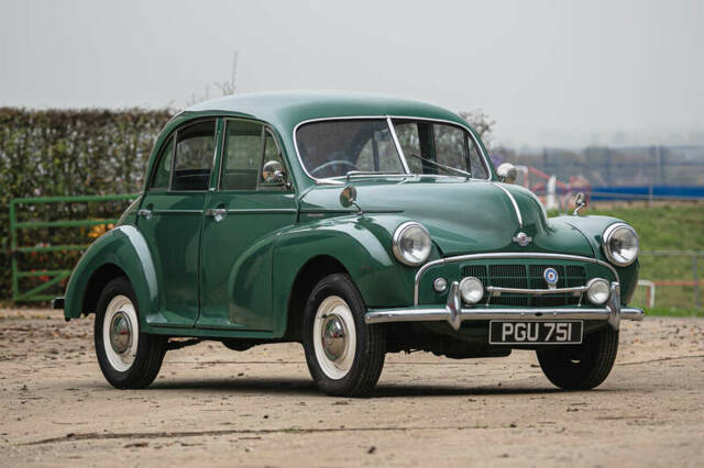 Image 1/50 of Morris Minor Series II (1956)