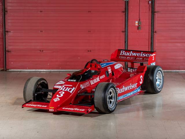 Image 1/41 of Lola T800 (1984)
