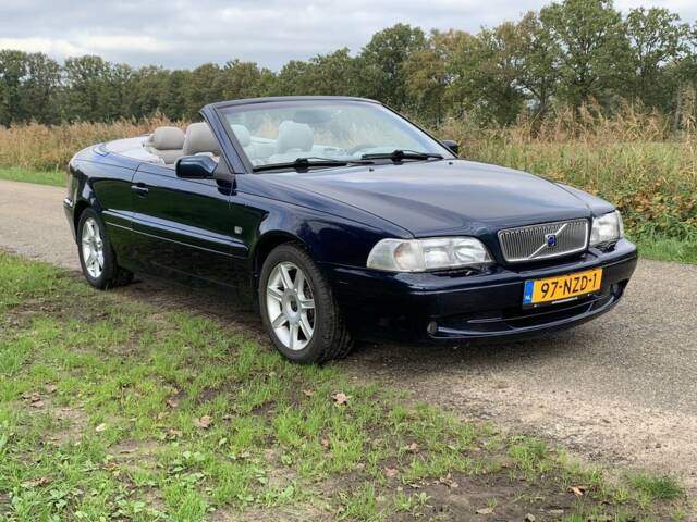 Imagen 1/8 de Volvo C70 2.4 T (2001)