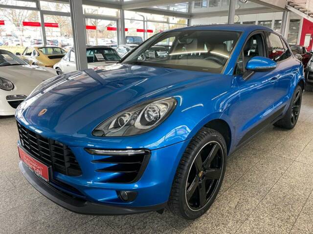 Immagine 1/19 di Porsche Macan (2018)