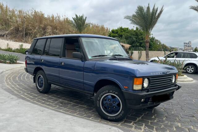 Image 1/8 of Land Rover Range Rover Classic Vogue SEi (1993)