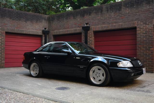 Image 1/100 of Mercedes-Benz SL 600 (1998)