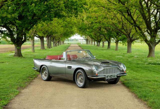 Imagen 1/5 de Aston Martin DB 6 Volante (1967)