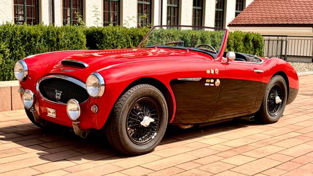 Image 1/15 of Austin-Healey 3000 Mk II (BN7) (1962)