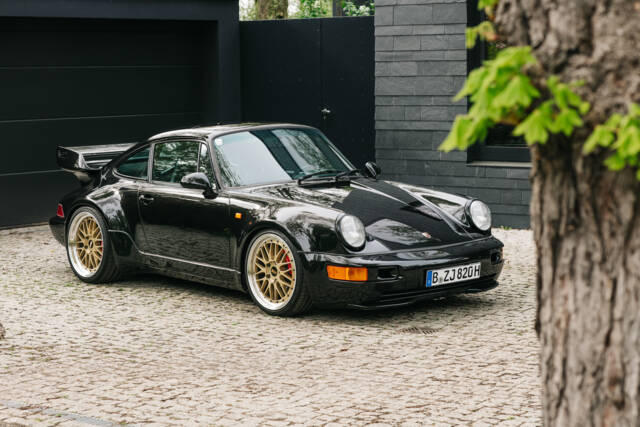 Bild 1/95 von Porsche 911 Turbo 3.3 (1991)