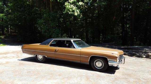 Image 1/15 of Cadillac Coupe DeVille (1972)