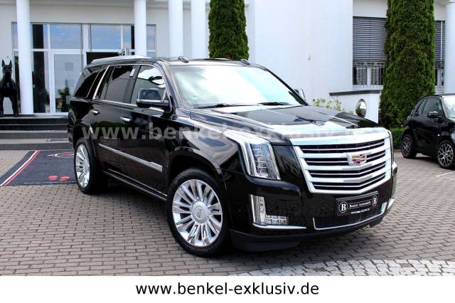 Image 1/15 of Cadillac Escalade (2019)