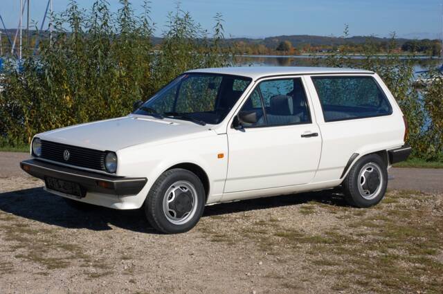 Image 1/29 of Volkswagen Polo II Hatchback 1.0 (1989)