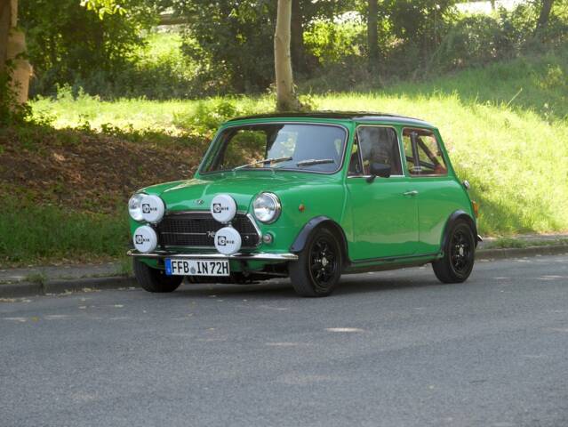 Imagen 1/50 de Innocenti Mini Cooper 1300 (1900)