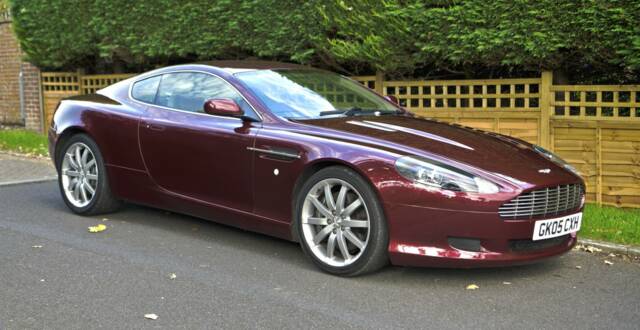 Image 1/50 of Aston Martin DB 9 (2005)