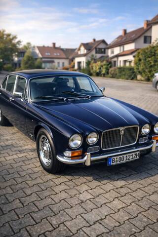 Afbeelding 1/9 van Jaguar XJ 12 (1972)