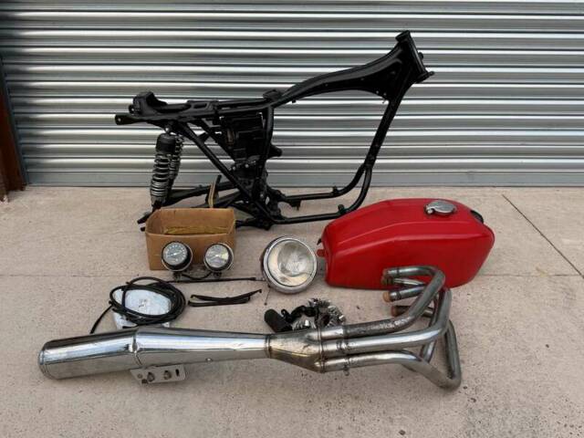 Afbeelding 1/6 van Honda CB 400 Four (1976)