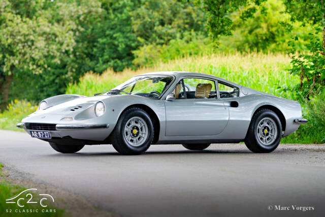 Bild 1/73 von Ferrari Dino 246 GT (1971)