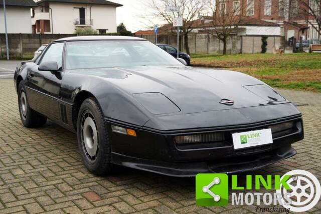 Image 1/10 of Chevrolet Corvette (1984)