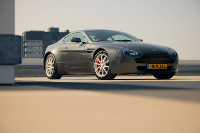 Image 1/14 de Aston Martin V8 Vantage (2007)