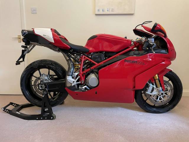 Bild 1/46 von Ducati DUMMY (2006)